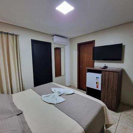 Hotel Itatiaia Tangará da Serra Exterior foto